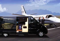      Thuê xe đưa/đón từ Bình Phước < - > Sân bay Tân Sơn Nhất giá rẻ   